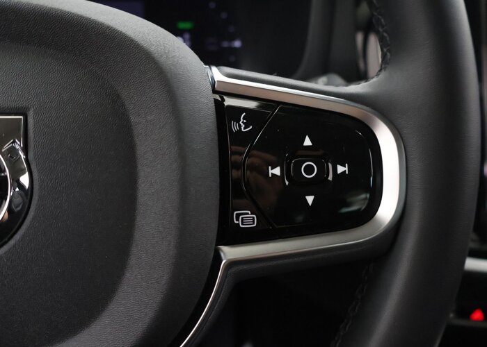 Volvo V60 2.0 T8 Plug-in hybrid AWD Plus Dark
