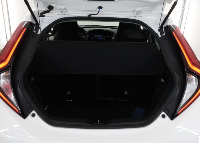 Toyota Aygo X 1.0 VVT-i MT Play