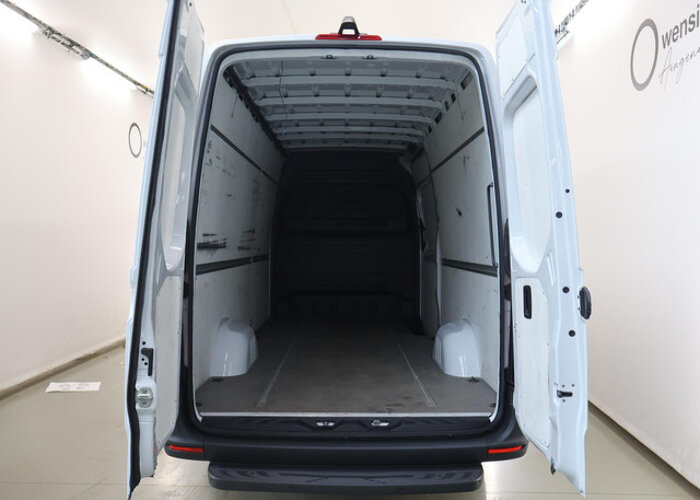 Mercedes-Benz Sprinter 317 CDI L3 H2 RWD