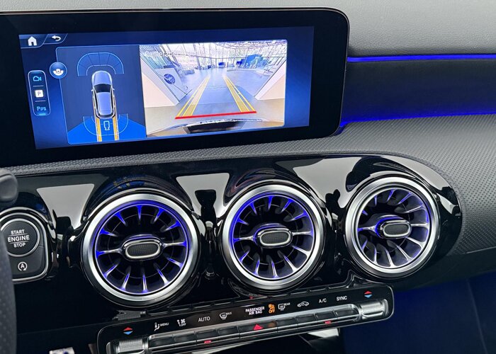 Mercedes-Benz A-Klasse 180 Business Solution AMG
