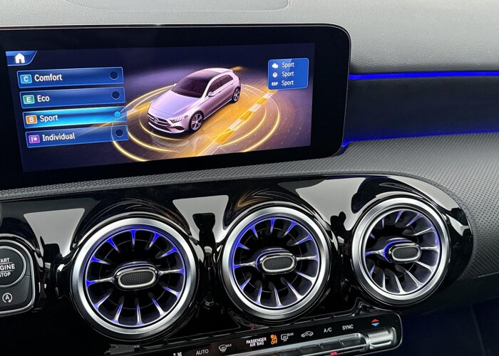 Mercedes-Benz A-Klasse 180 Business Solution AMG
