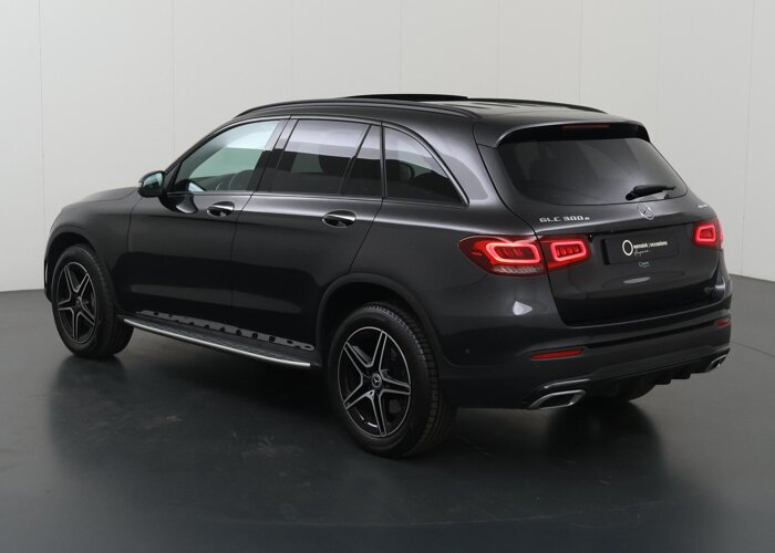 Mercedes-Benz GLC 300e 4MATIC Premium