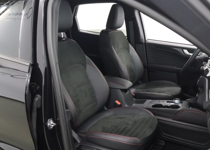 Ford Kuga 2.5 PHEV ST-Line X