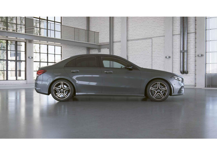 Mercedes-Benz A-Klasse 250 e AMG Line