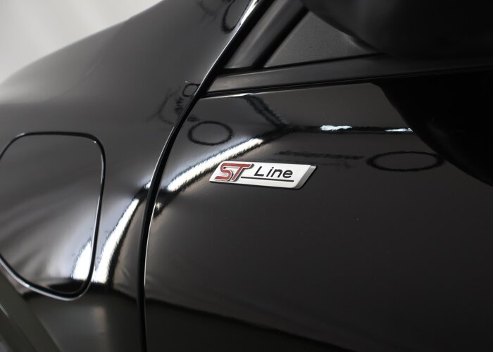 Ford Kuga 2.5 PHEV ST-Line X