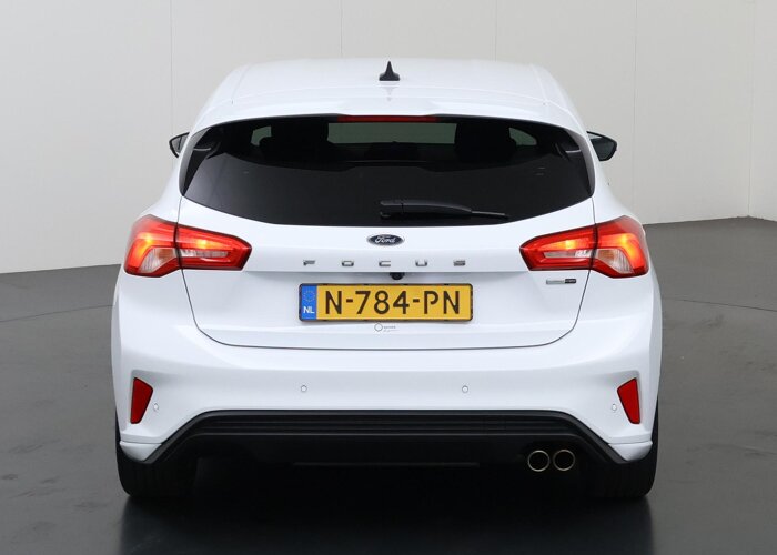 Ford Focus 1.0 EcoBoost Hybrid ST Line X Business
