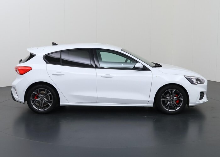 Ford Focus 1.0 EcoBoost Hybrid ST Line X Business