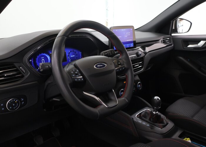 Ford Focus 1.0 EcoBoost Hybrid ST Line X Business