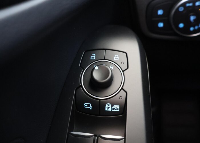 Ford Focus 1.0 EcoBoost Hybrid ST Line X Business