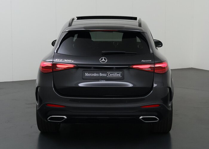 Mercedes-Benz GLC 300e 4MATIC Sport Edition