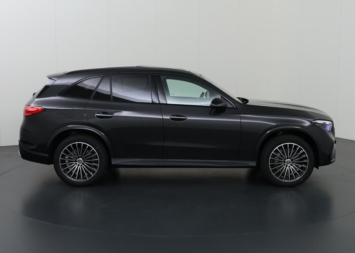 Mercedes-Benz GLC 300e 4MATIC Sport Edition