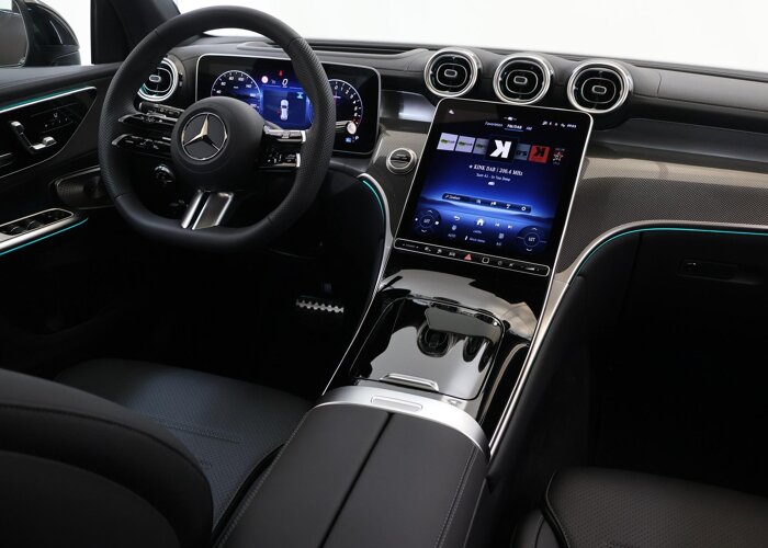 Mercedes-Benz GLC 300e 4MATIC Sport Edition