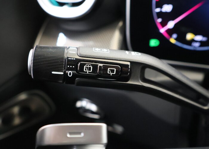 Mercedes-Benz GLC 300e 4MATIC Sport Edition
