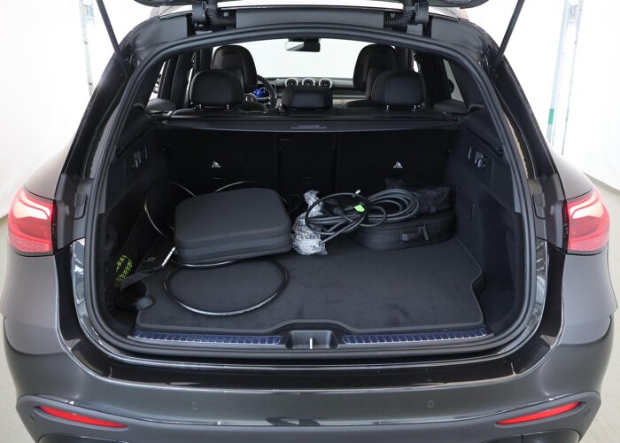 Mercedes-Benz GLC 300e 4MATIC Sport Edition
