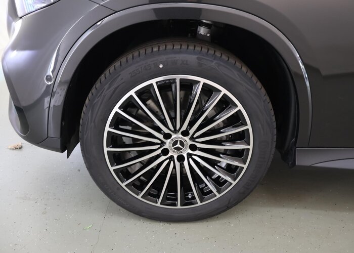 Mercedes-Benz GLC 300e 4MATIC Sport Edition