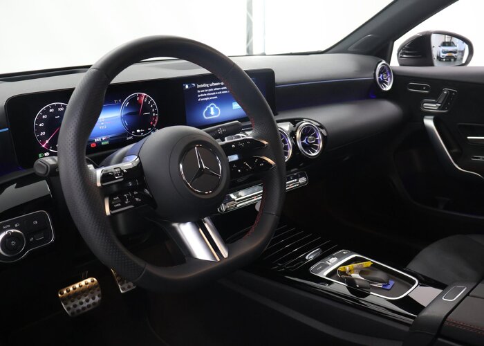 Mercedes-Benz A-Klasse 250e Business Solution AMG