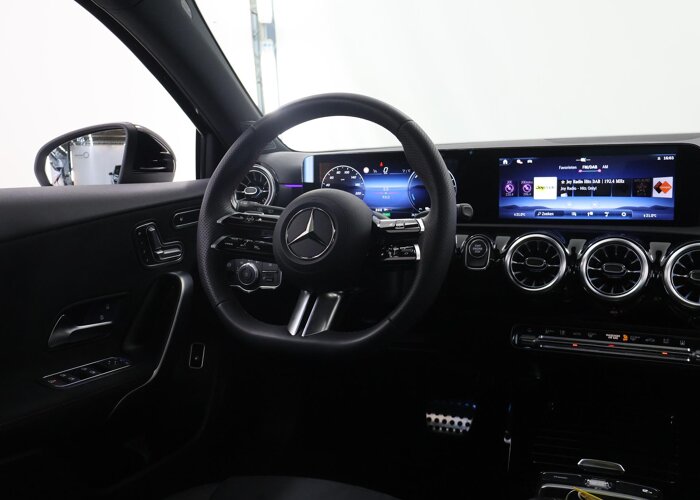 Mercedes-Benz A-Klasse 250e Business Solution AMG