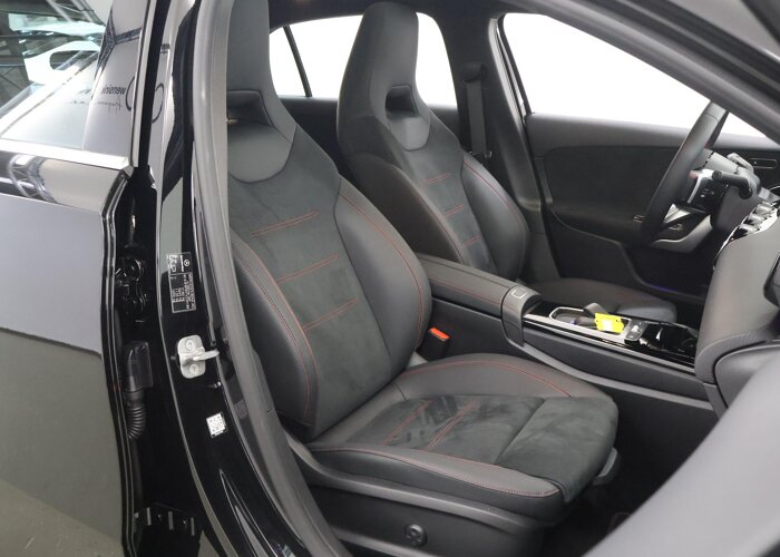 Mercedes-Benz A-Klasse 250e Business Solution AMG