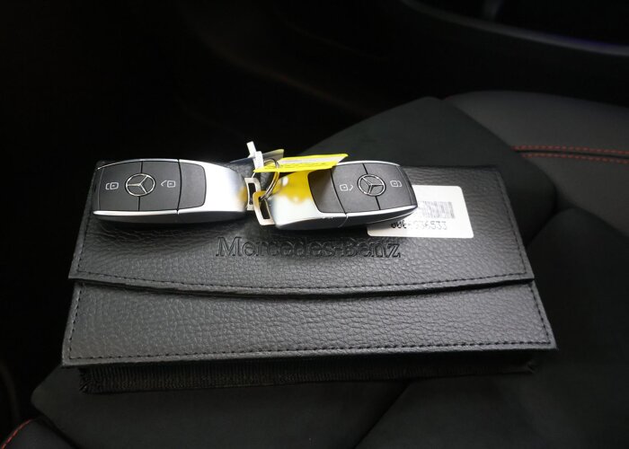 Mercedes-Benz A-Klasse 250e Business Solution AMG