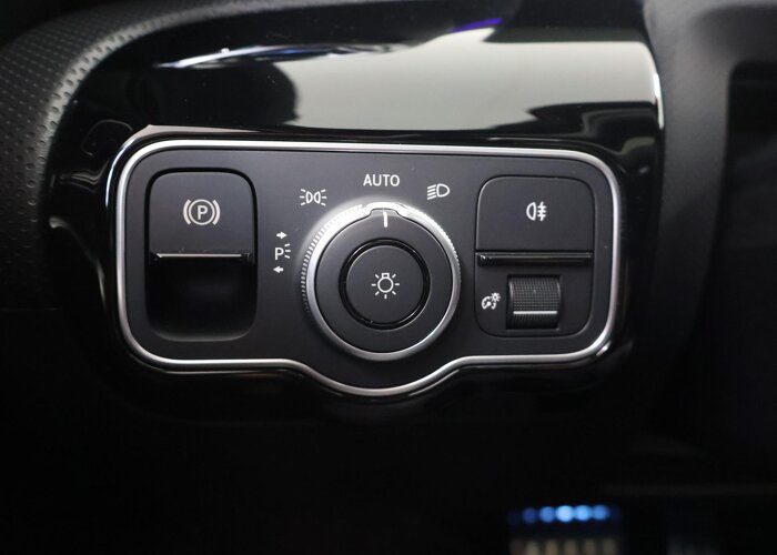 Mercedes-Benz A-Klasse 250e Business Solution AMG
