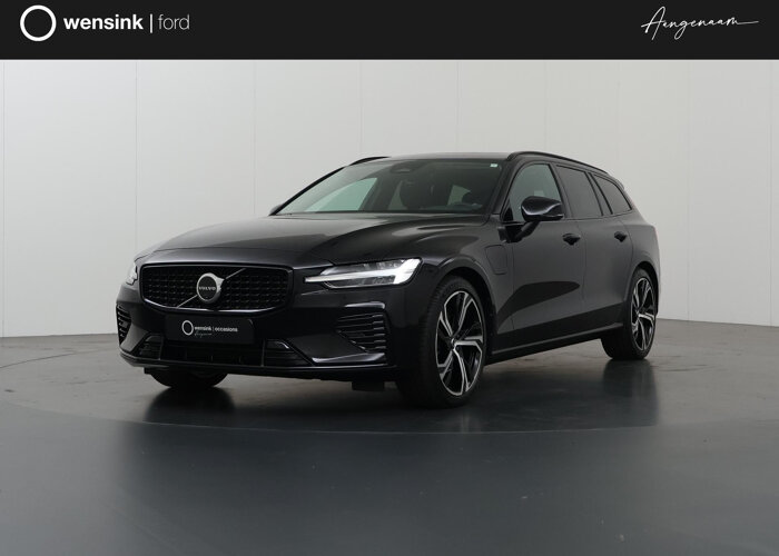Volvo V60 2.0 T8 Plug-in hybrid AWD Ultra Dark