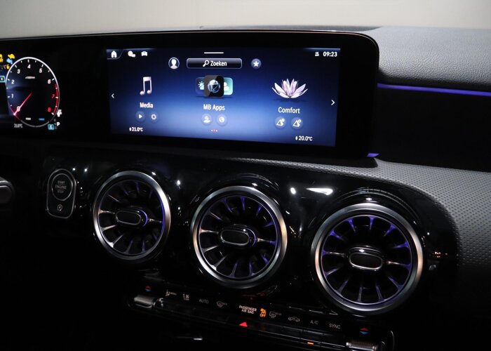 Mercedes-Benz A-Klasse 180 Business Solution AMG