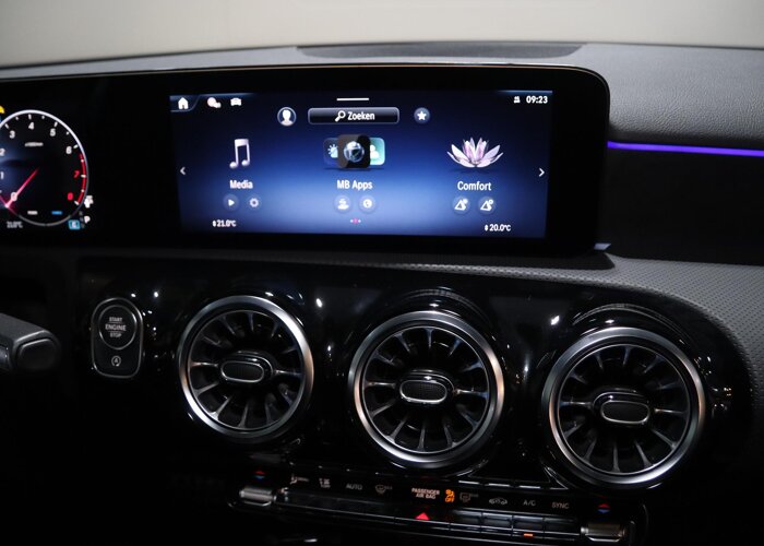 Mercedes-Benz A-Klasse 180 Business Solution AMG