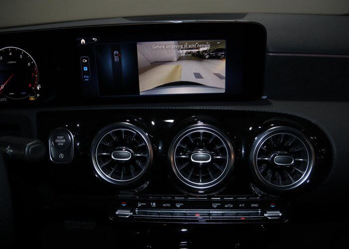 Mercedes-Benz A-Klasse 180 Business Solution AMG