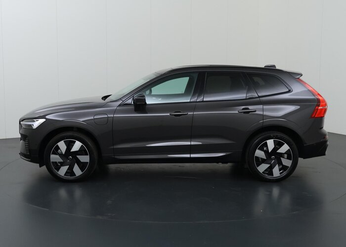 Volvo XC60 2.0 T6 Plug-in hybrid AWD Plus Dark