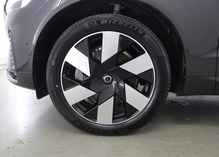 Volvo XC60 2.0 T6 Plug-in hybrid AWD Plus Dark