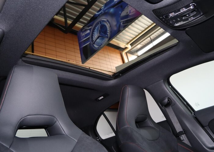 Mercedes-Benz A-Klasse 250 e Business Solution AMG