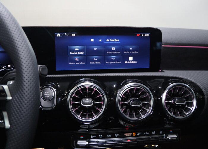 Mercedes-Benz A-Klasse 250 e Business Solution AMG