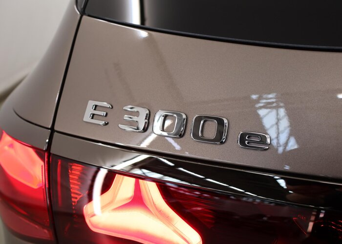 Mercedes-Benz E-Klasse Estate 300e Business Solution AMG