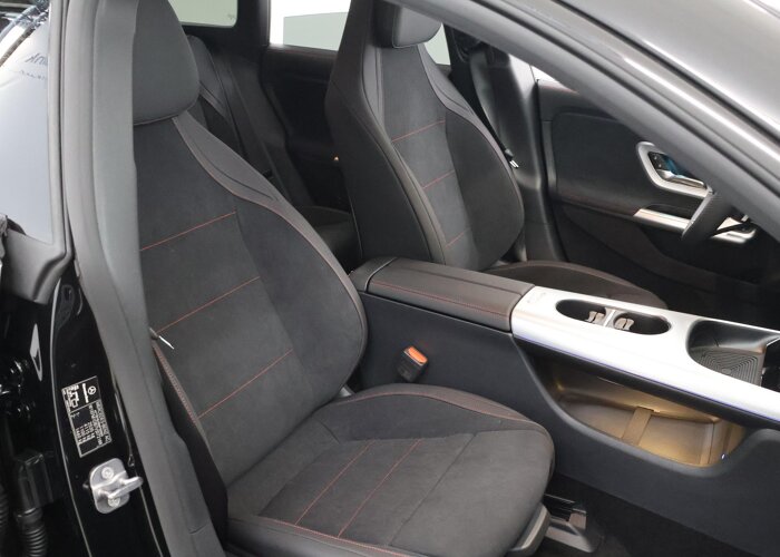 Mercedes-Benz CLA-Klasse Shooting Brake 250+ Business Solution AMG 85.5 kWh