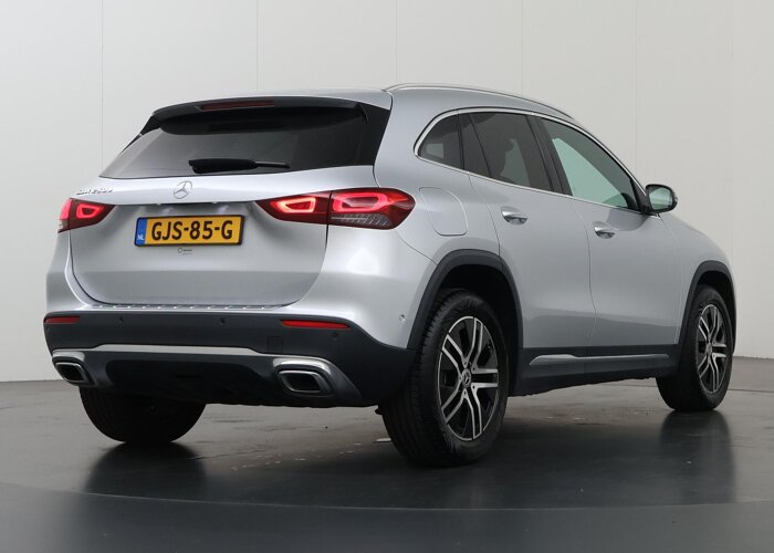 Mercedes-Benz GLA 250 e Progressive