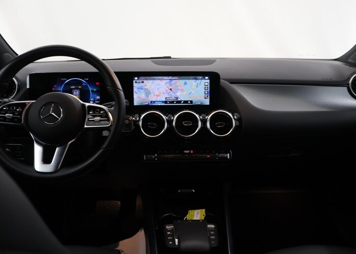 Mercedes-Benz GLA 250 e Progressive