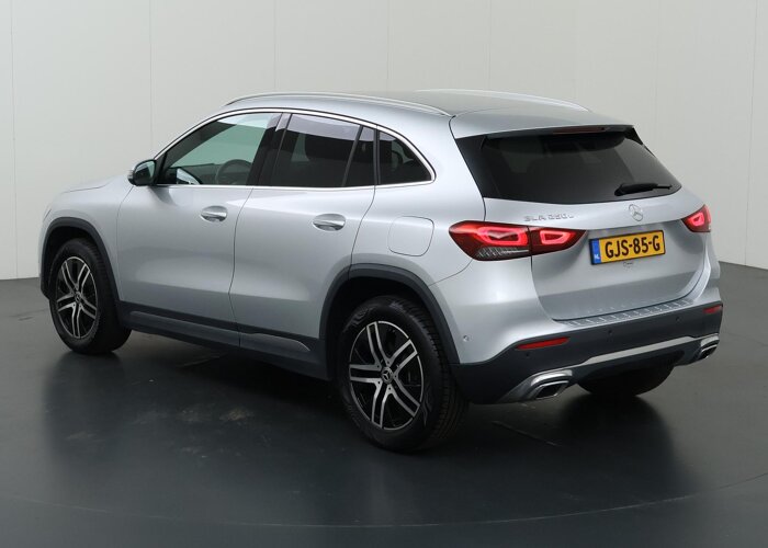 Mercedes-Benz GLA 250 e Progressive