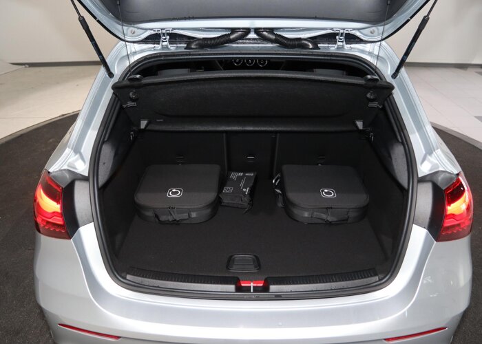 Mercedes-Benz A-Klasse 250e Business Solution AMG
