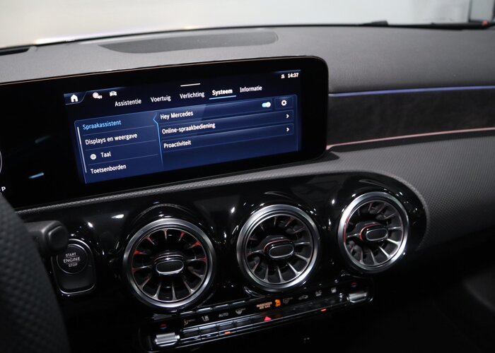 Mercedes-Benz A-Klasse 250e Business Solution AMG