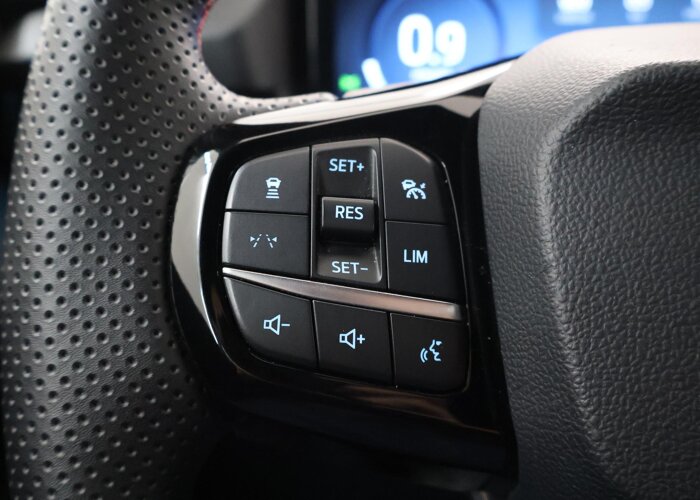Ford Puma 1.0 EcoBoost Hybrid ST-Line X