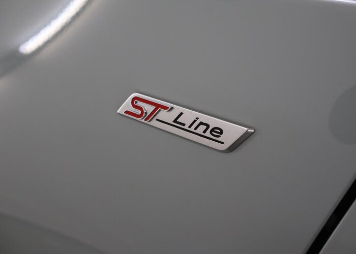 Ford Puma 1.0 EcoBoost Hybrid ST-Line X
