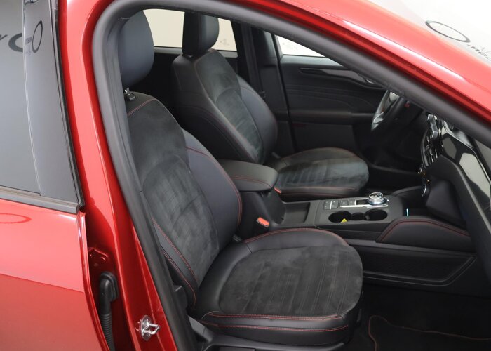 Ford Kuga 2.5 PHEV ST-Line X