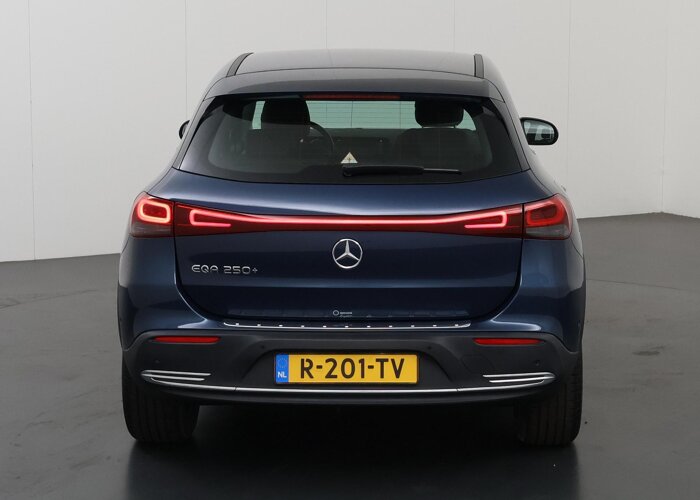 Mercedes-Benz EQA 250 Edition 1 67 kWh