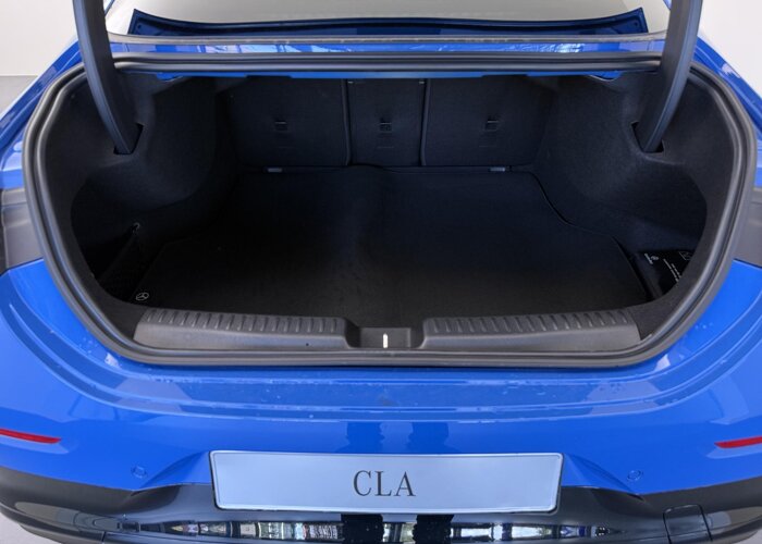 Mercedes-Benz CLA-Klasse 180 Business Solution AMG
