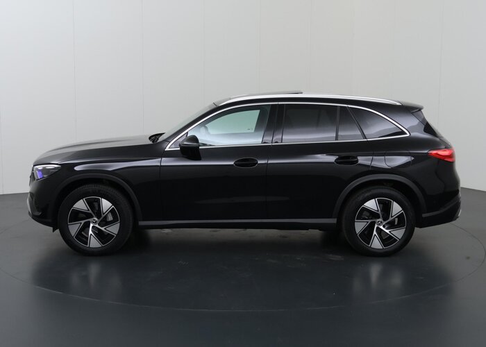 Mercedes-Benz GLC 300e 4MATIC Luxury Line