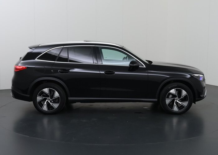 Mercedes-Benz GLC 300e 4MATIC Luxury Line