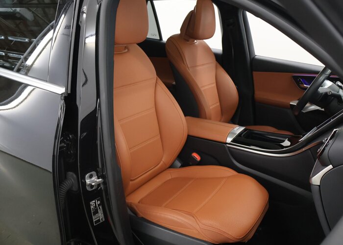 Mercedes-Benz GLC 300e 4MATIC Luxury Line