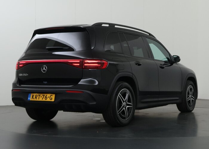 Mercedes-Benz EQB 250+ AMG Line 71 kWh