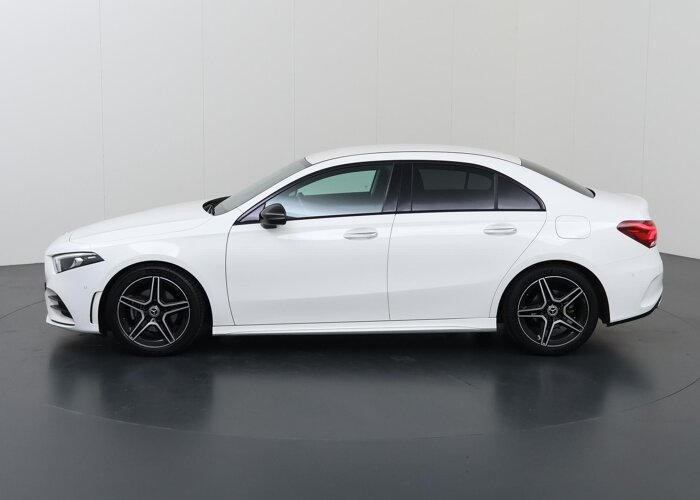 Mercedes-Benz A-Klasse 180 AMG Line