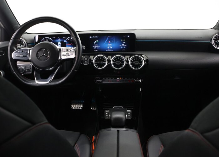 Mercedes-Benz A-Klasse 180 AMG Line